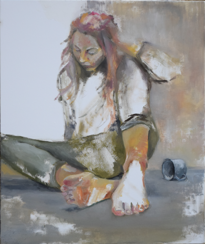 dipinto olio su tela donna seduta con tazza Giulia Ciacci artista